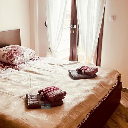Pachmann Apartments Nea Plagia Exteriör bild